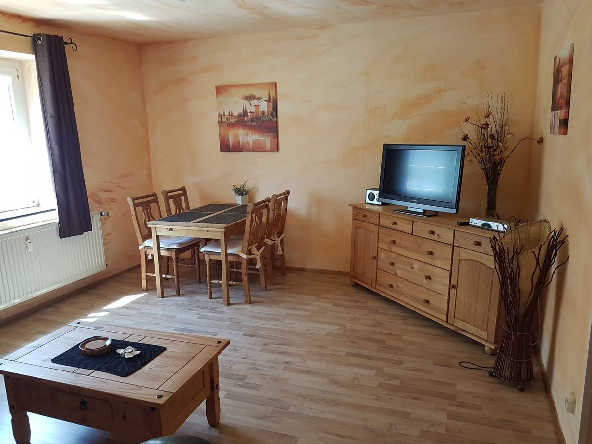 Wohnzimmer mit Sitzgruppe
